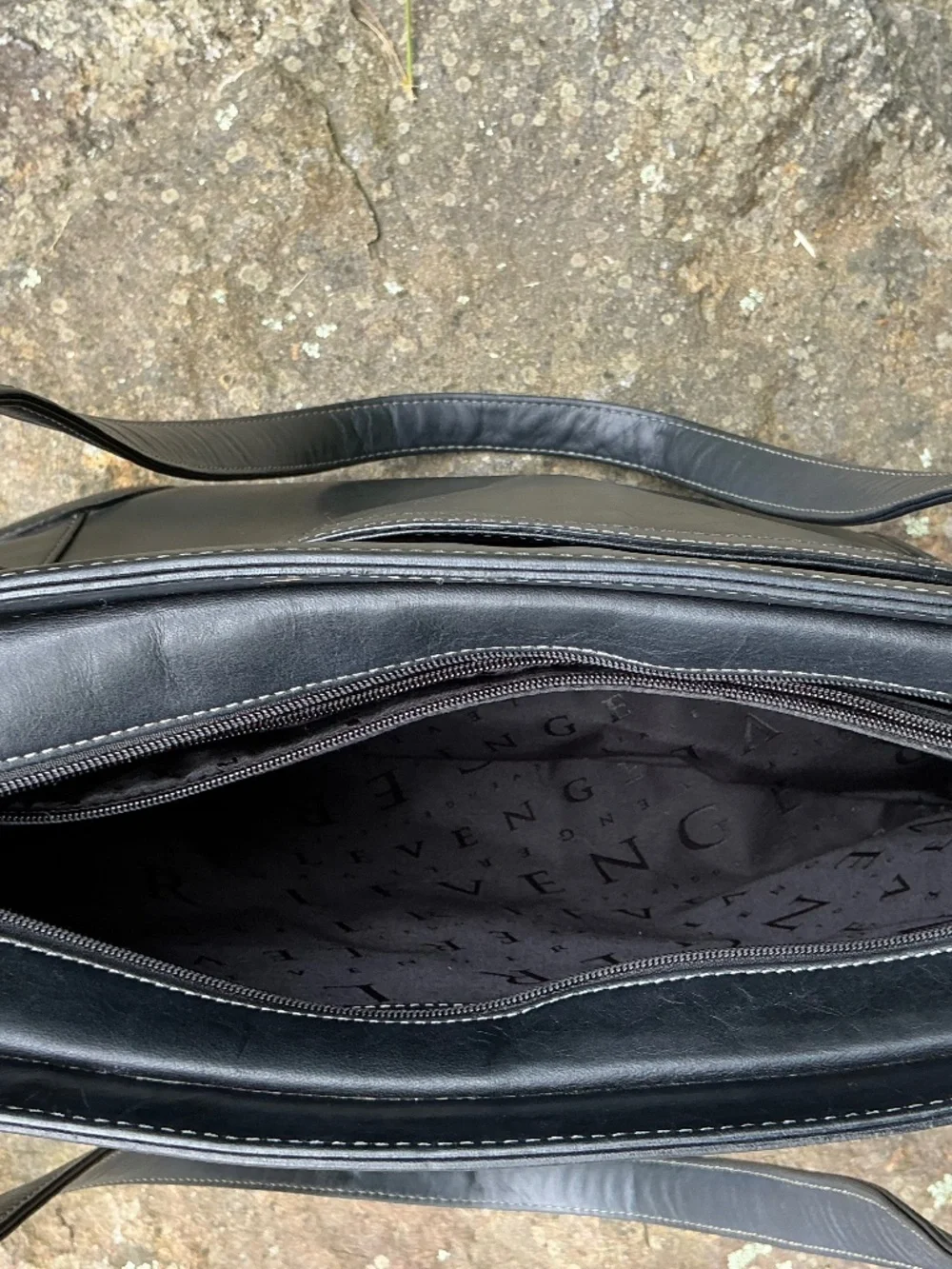 Levenger Black Leather Laptop Computer Tote Bag Women’s Business Work